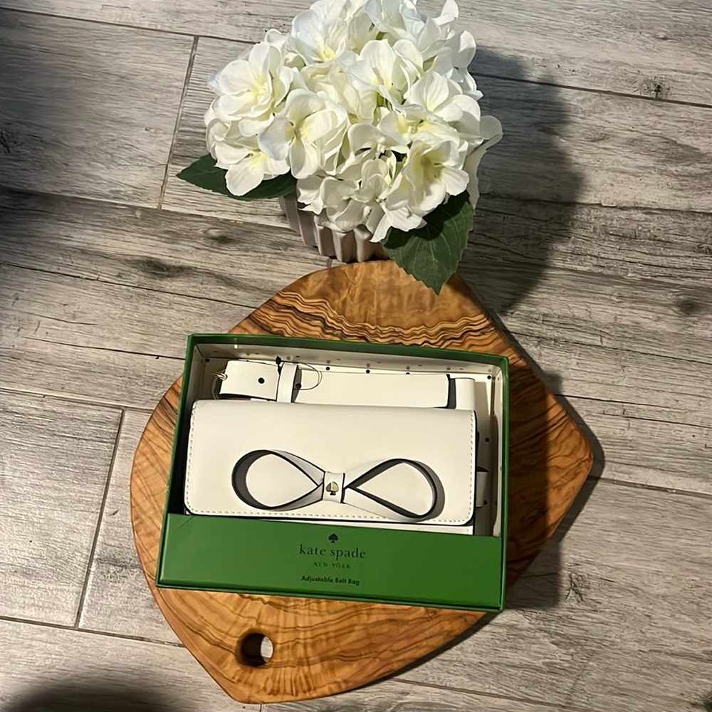 Kate spade New York adjustable belt bag